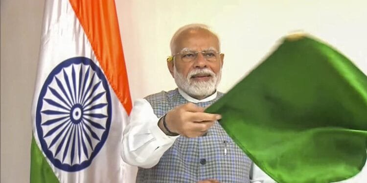 Prime Minister Narendra Modi flagged off 6 Vande Bharat Train