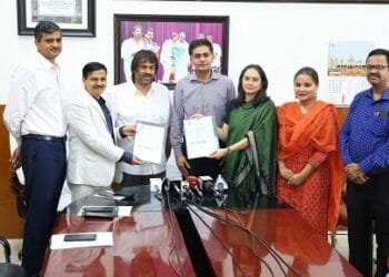The J-PAL South Asia team with the Honble Minister and senior officials from the Dept. of School Education and Literacy, Karnataka, after signing the MoU. Photo: GoK