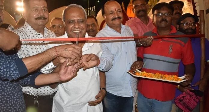 Inauguration of Sri Sri Rankini Temple Durga Puja Pandal in Jamshedpur | International Khabar Inauguration of Sri Sri Rankini Temple Durga Puja Pandal in Jamshedpur