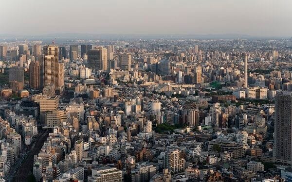 Urban-Rural Balance: Learning from Global Models to Decongest Cities