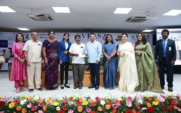 Dr Ishari K Ganesh Founder Chancellor of VISTAS Donates Rs 1000000 to World Carrom Champion Ms Khazima on International Womens Day | International Khabar Dr. Ishari. K. Ganesh Founder Chancellor of VISTAS Donates Rs. 10,00,000 to World Carrom Champion Ms. Khazima on International Women’s Day