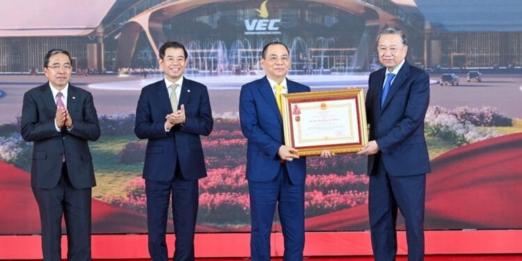 Vingroup Awarded FirstClass Labor Order for Outstanding Achievements in Developing the National Exhibition Fair Center | International Khabar Vingroup Awarded First-Class Labor Order for Outstanding Achievements in Developing the National Exhibition Fair Center