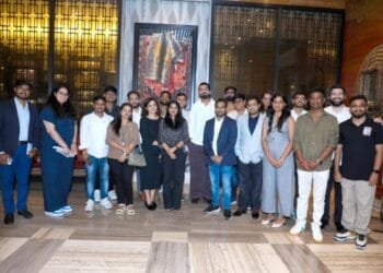 Bajaj Finserv’s #KLRahulSeMilo Contest Winners Meet Their Cricketing Idol