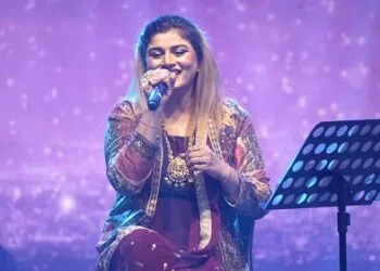 Priyani Vani Panditt Captivates Audiences with a Houseful Performance in Mumbai | International Khabar Priyani Vani Panditt Captivates Audiences with a Houseful Performance in Mumbai