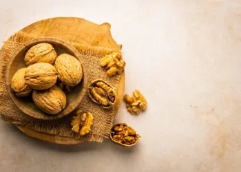 Cozy Up to Fall: Feel Good Flavors & Seasonal Comforts