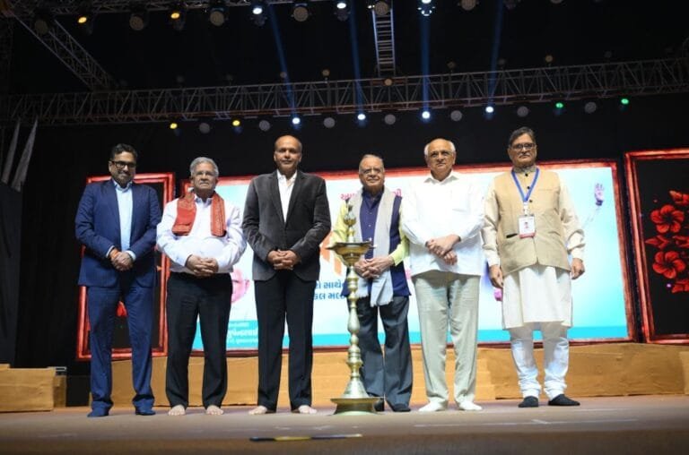 Gujarat CM Bhupendrabhai Patel Cabinet Ministers Kanubhai Desai Jitubhai Vaghani and Filmmaker Ashutosh Gowariker Grace Namotsav at Sanskardham | International Khabar