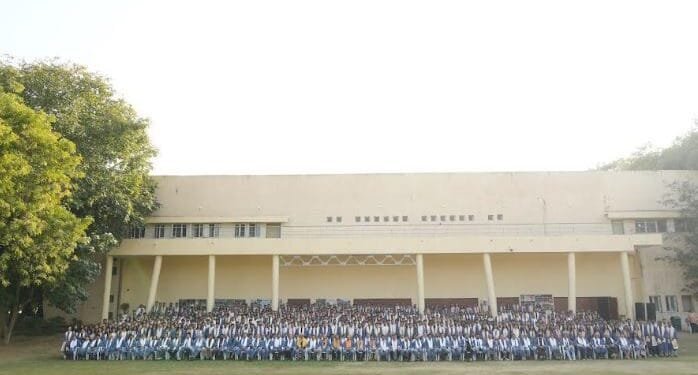 Dhirubhai Ambani University Confers 649 Degrees at its 20th Convocation Ceremony | International Khabar Dhirubhai Ambani University Confers 649 Degrees at its 20th Convocation Ceremony