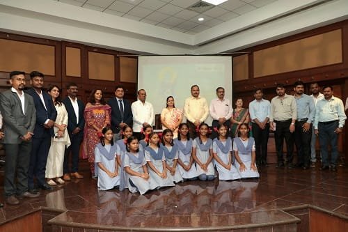 Bisleri International and Thane Municipal Corporation Launch Bottles for Change in 123 Thane Municipal Schools | International Khabar Bisleri International and Thane Municipal Corporation Launch Bottles for Change in 123 Thane Municipal Schools