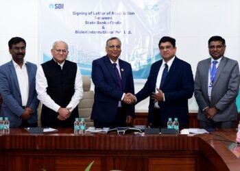 Bisleri International Partners with State Bank of India to Drive Responsible Plastic Waste Management Under its aposBottles for Changeapos Initiative | International Khabar Bisleri International Partners with State Bank of India to Drive Responsible Plastic Waste Management Under its 'Bottles for Change' Initiative
