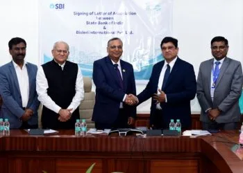 Bisleri International Partners with State Bank of India to Drive Responsible Plastic Waste Management Under its aposBottles for Changeapos Initiative | International Khabar Bisleri International Partners with State Bank of India to Drive Responsible Plastic Waste Management Under its 'Bottles for Change' Initiative