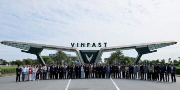 VinFast India Signs Letters of Intent with First 50+ EMotorcycle Dealers Expanding Network To 15 States and 34 Cities | International Khabar VinFast India Signs Letters of Intent with First 50+ E-Motorcycle Dealers, Expanding Network To 15 States and 34 Cities
